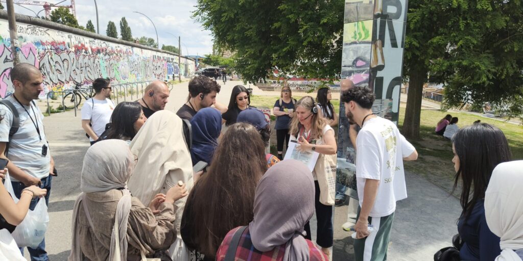 Visit and guided tour to the East Side Gallery, Berlin (Photo: Nada Elzoghby)