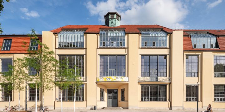 Hauptgebäude der Bauhaus-Universität Weimar, Geschwister-Scholl-Straße 8 99423 Weimar (Bauhaus-Universität Weimar, Thomas Müller)